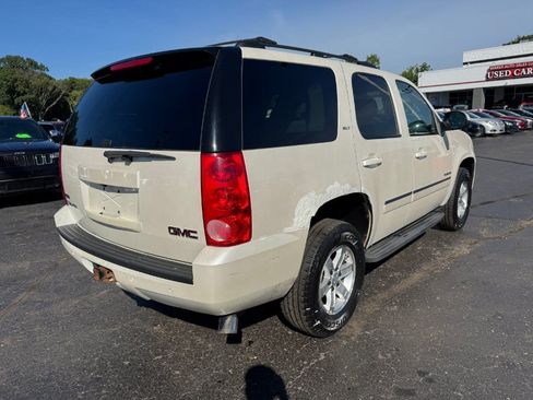Used 2010 GMC Yukon SLT AWD/4WD image 5