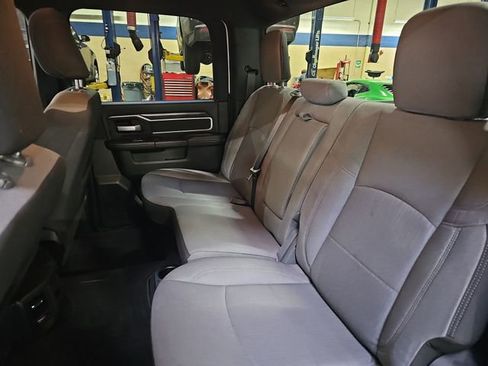 Used 2024 RAM 3500 Big Horn image 23