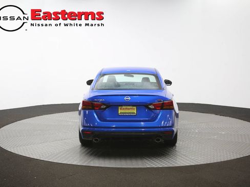 Used 2025 Nissan Altima 2.5 SR FWD image 38