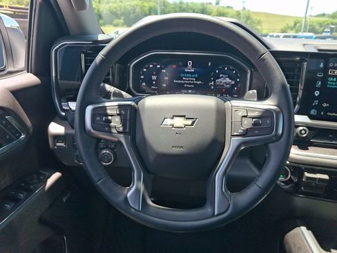 Used 2026 Chevrolet Silverado 1500 LTZ AWD/4WD image 19