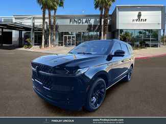 Used 2025 Lincoln Navigator Reserve w/ Jet Appearance Package AWD/4WD video 1