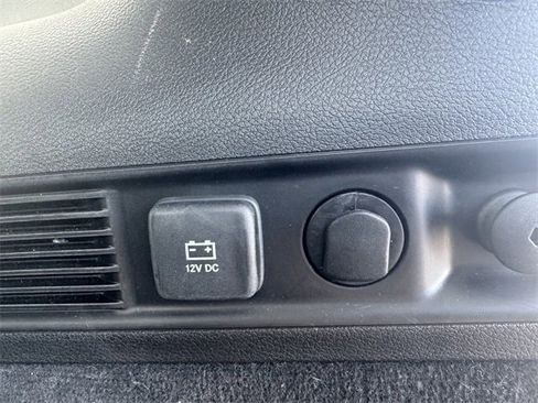 Used 2023 Jeep Grand Wagoneer Series III image 15