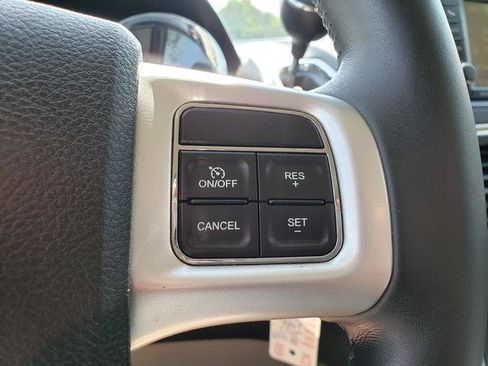 Used 2017 Dodge Grand Caravan SE w/ Power Window Group image 20