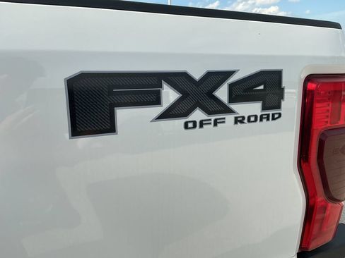 Used 2021 Ford F350 Limited w/ FX4 Off-Road Package AWD/4WD image 20