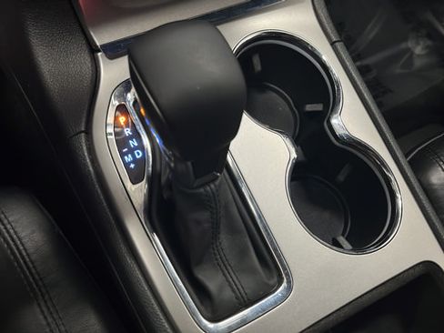 Used 2018 Jeep Grand Cherokee Altitude AWD/4WD image 19