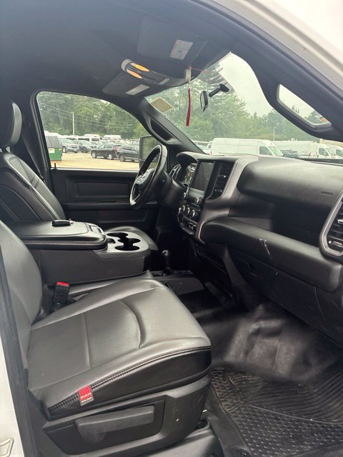 Used 2024 RAM 2500 Tradesman w/ Chrome Appearance Group AWD/4WD image 10