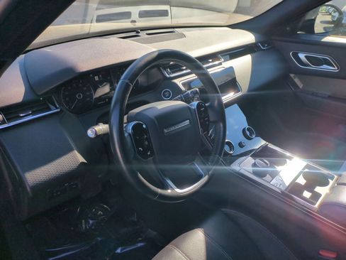 Used 2020 Land Rover Range Rover Velar S image 16