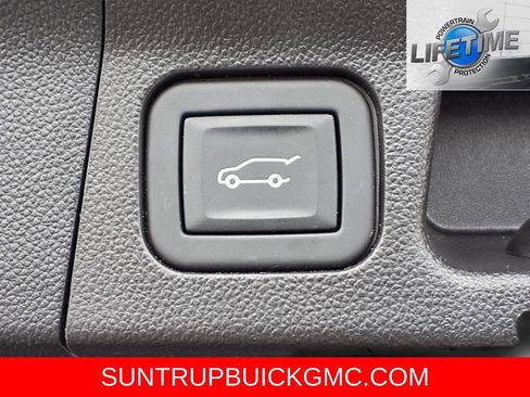 Used 2023 GMC Acadia SLE w/ Driver Convenience Package image 33