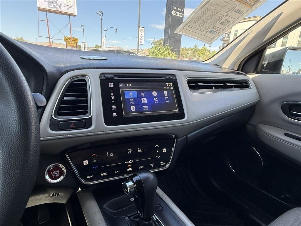 Used 2017 Honda HR-V EX image 26