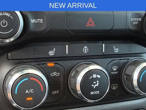 Used 2022 RAM 1500 Big Horn AWD/4WD image 26
