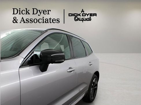 New 2026 Volvo XC60 B5 Plus w/ Protection Package Premier image 35