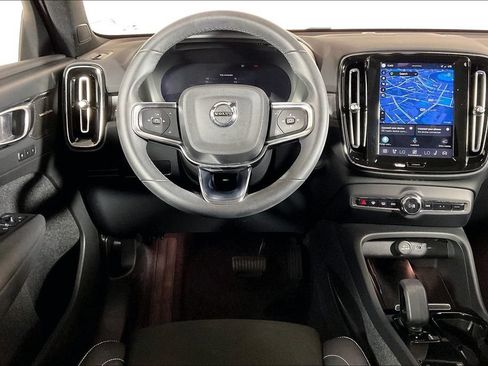 Used 2023 Volvo C40 P8 Recharge Ultimate AWD/4WD image 4