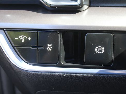 Used 2023 Kia Sportage EX FWD image 24