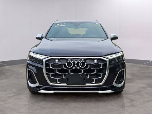 Certified 2025 Audi SQ7 Prestige AWD/4WD image 11