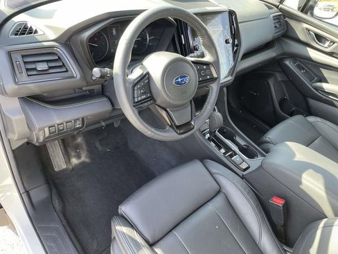 Certified 2025 Subaru Ascent Bronze Edition w/ Onyx Package image 18