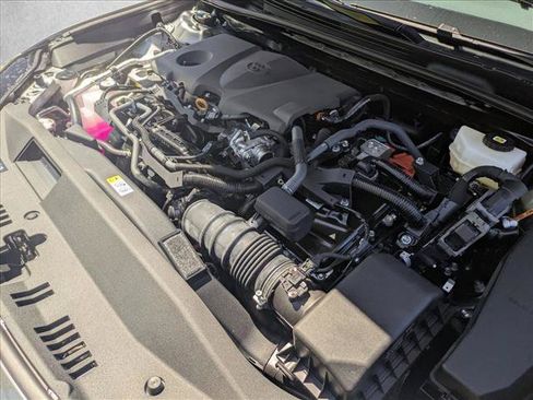 New 2026 Toyota Camry SE FWD image 15