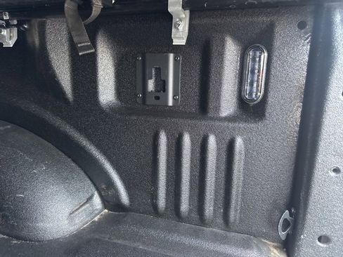 Used 2018 Ford F150 XLT w/ Equipment Group 302A Luxury image 15