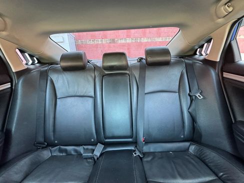 Used 2017 Honda Civic EX-L image 14