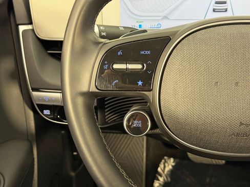 Used 2024 Hyundai Ioniq 5 SE image 19