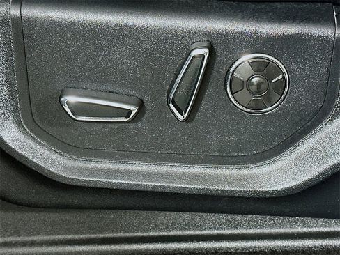 Used 2019 Ford F350 Platinum w/ Platinum Ultimate Package image 23