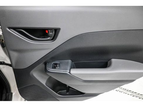 Used 2024 Subaru Crosstrek 2.0i Premium AWD/4WD image 19