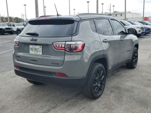 Used 2023 Jeep Compass Altitude image 8