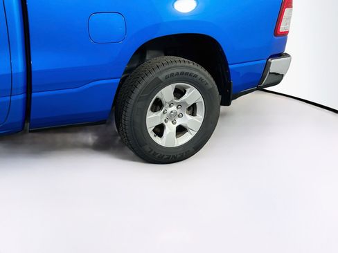 Used 2022 RAM 1500 Big Horn AWD/4WD image 28