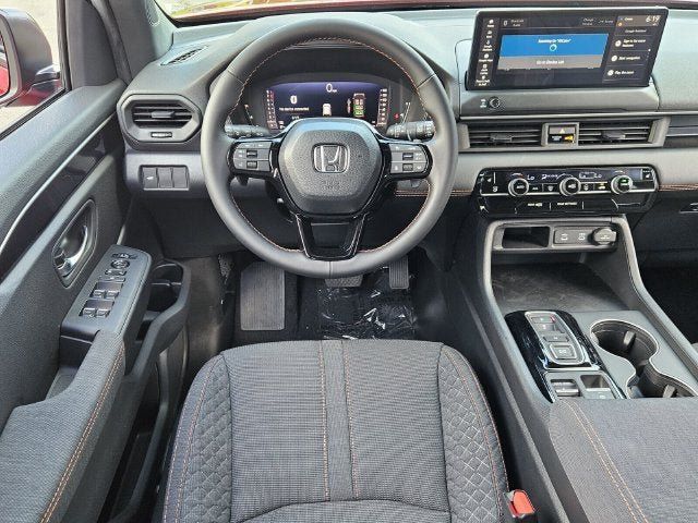 New 2026 Honda Pilot Sport image 8