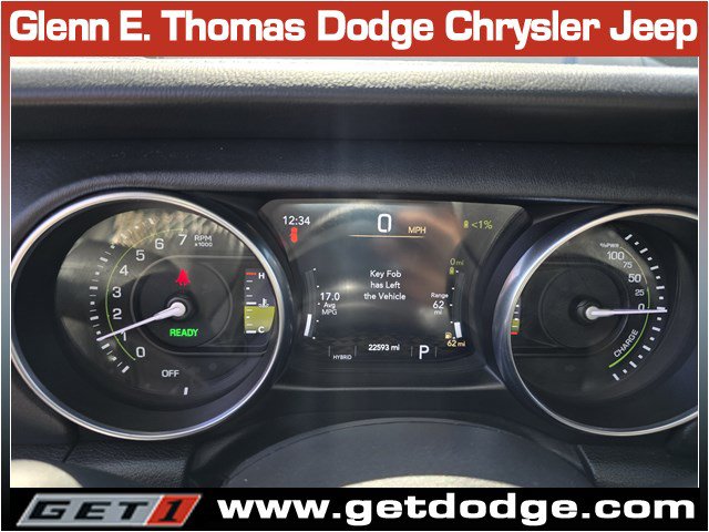 Used 2023 Jeep Wrangler Unlimited Sahara w/ Cold Weather Group AWD/4WD image 17
