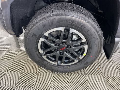 New 2025 Toyota Tacoma TRD Sport image 4