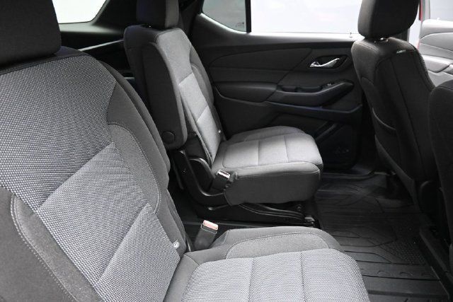 Used 2024 Chevrolet Traverse LT FWD image 31