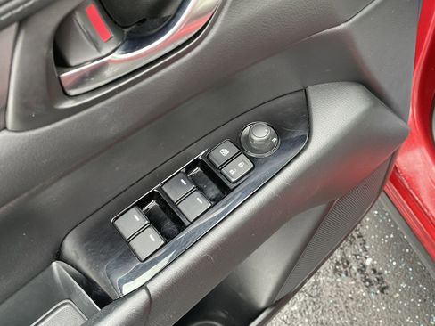 Used 2023 MAZDA CX-5 AWD 2.5 S w/ Preferred Package image 17