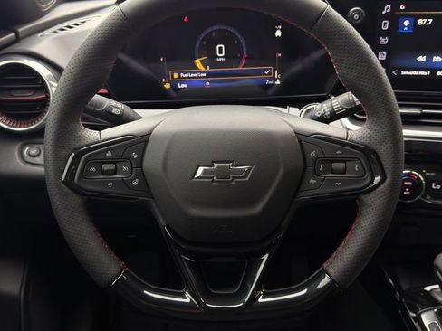 New 2026 Chevrolet Trax RS w/ Sunroof Package FWD image 12