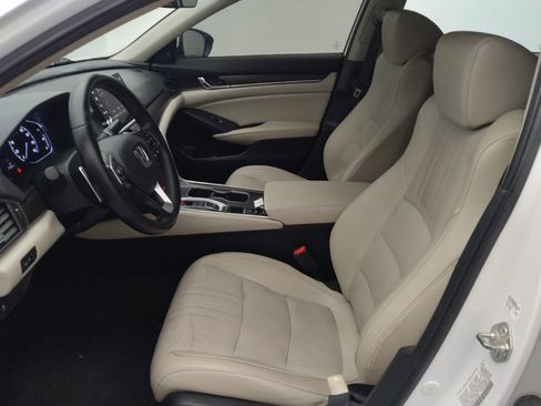 Used 2018 Honda Accord EX-L image 17