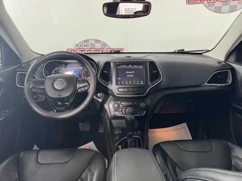 Used 2023 Jeep Cherokee Altitude Lux w/ Lux Elite Package AWD/4WD image 11