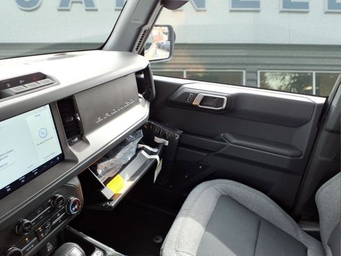 New 2026 Ford Bronco 4-Door image 14