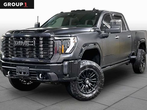 Used 2024 GMC Sierra 2500 Denali Ultimate w/ Snow Plow Prep/Camper Package AWD/4WD image 1