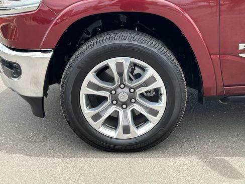 Used 2024 RAM 1500 Limited AWD/4WD image 32