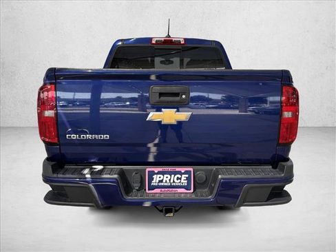 Used 2016 Chevrolet Colorado Z71 w/ LPO, Gearon Bar Package AWD/4WD image 4
