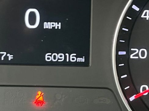 Used 2019 Kia Forte S w/ S Premium Package image 19