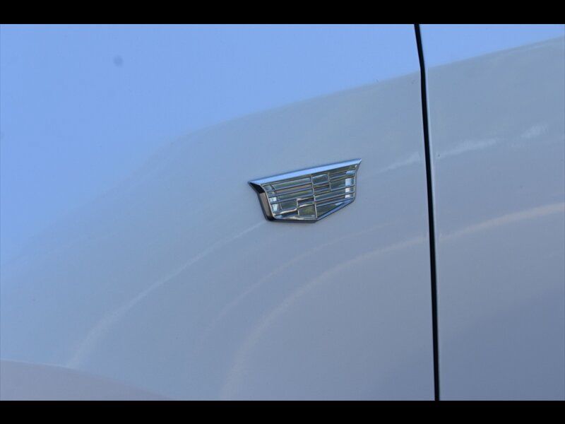 Used 2020 Cadillac XT4 Premium Luxury FWD image 47