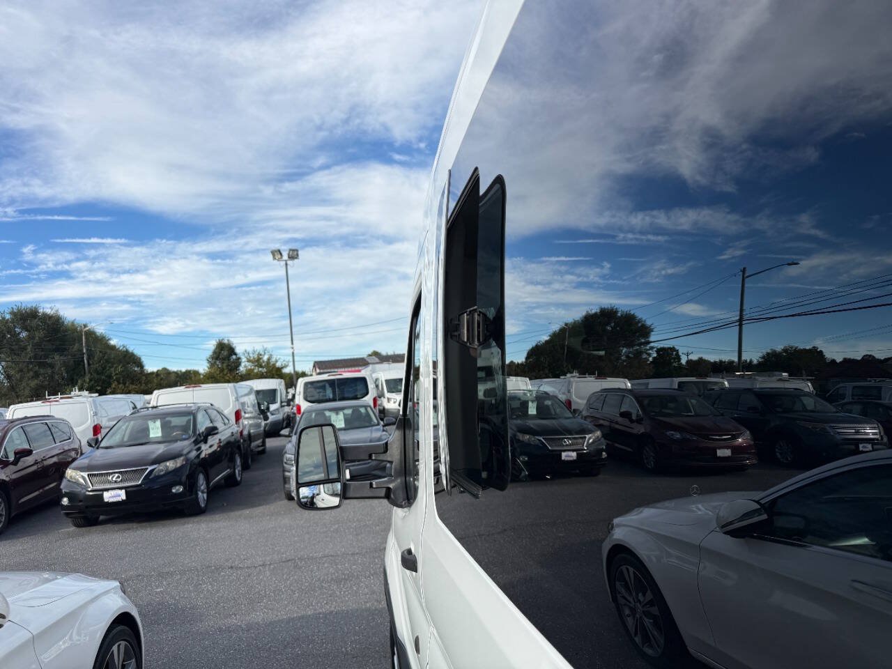 Used 2017 Ford Transit 350 XLT RWD image 35