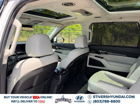 Used 2024 Kia Telluride SX Prestige AWD/4WD image 28