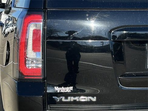 Used 2018 GMC Yukon SLT w/ Open Road Package image 7
