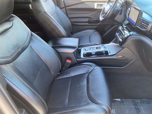 Used 2023 Ford Explorer ST w/ Equipment Group 401A AWD/4WD image 10
