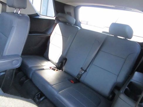 Used 2019 Chevrolet Traverse Premier w/ Driver Confidence II Package image 19