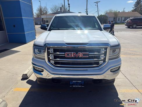 Used 2017 GMC Sierra 1500 SLT w/ SLT Premium Package AWD/4WD image 3