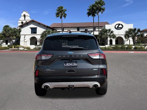 Used 2020 Ford Escape Titanium AWD/4WD image 3