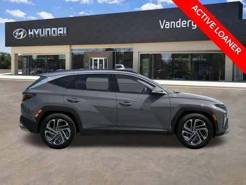New 2026 Hyundai Tucson Limited FWD image 8