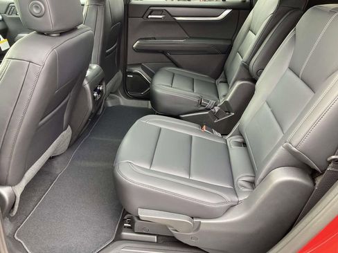 New 2026 GMC Acadia Elevation w/ Black Edition image 13